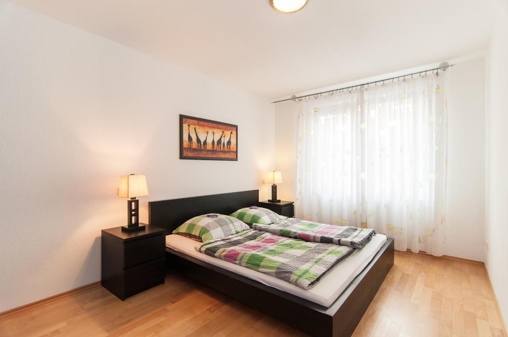 Ferienwohnung 诺伊斯 客房 照片