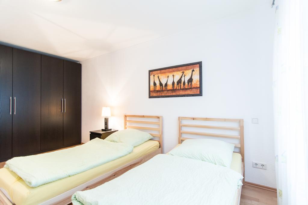Ferienwohnung 诺伊斯 外观 照片